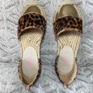 Boden Animal Print Gold Toe Espadrille Size 6.5